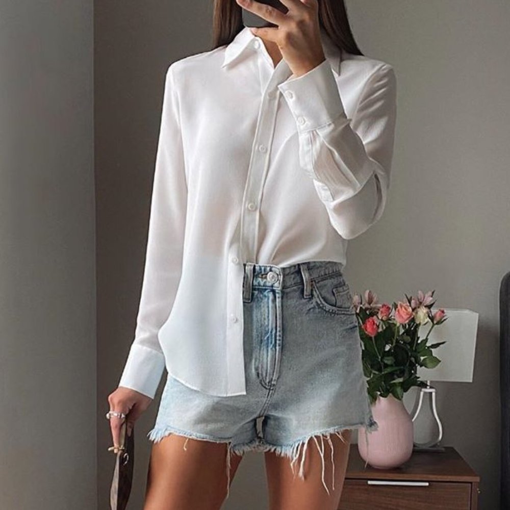 Zara high rise denim cutoff shorts - Picture 2 of 9